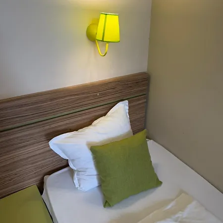 Breeze Bay Apartment